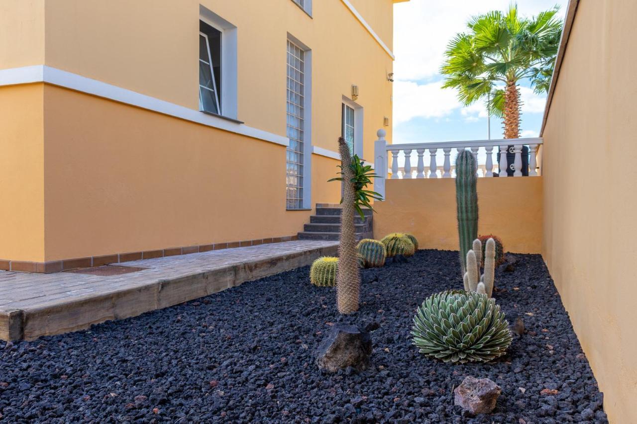 Flatguest Villa Veneguera San Bartolomé Exterior foto